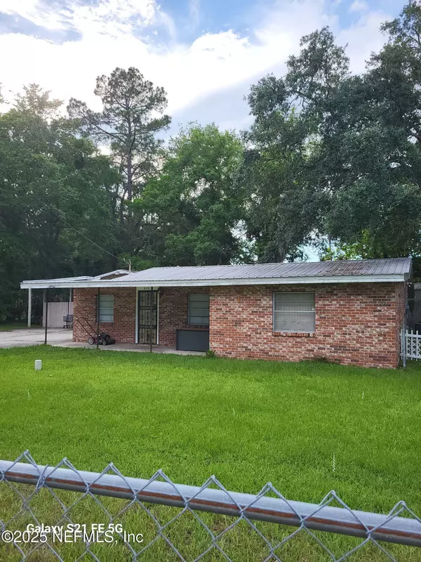 Jacksonville, FL 32218,573 STARRATT RD