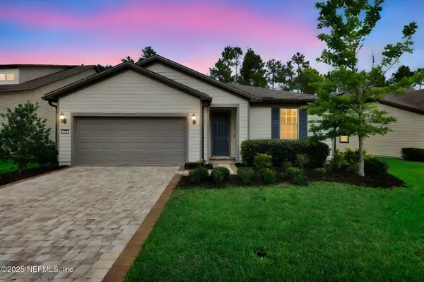 221 BROOMSEDGE CIR, St. Augustine, FL 32095