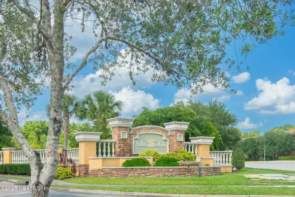 Jacksonville, FL 32216,8539 W GATE Pkwy #424