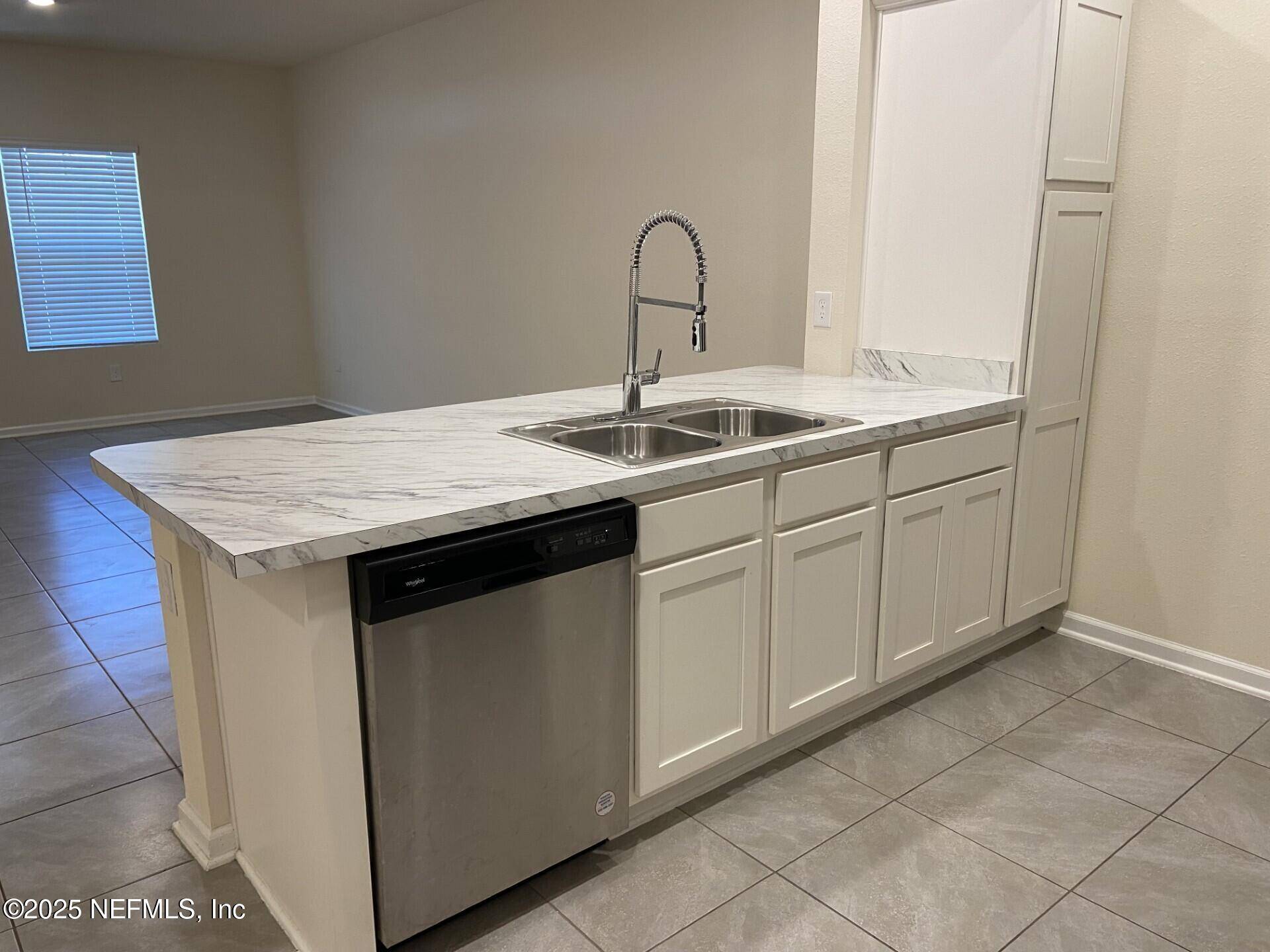 Yulee, FL 32097,86768 SHORTLINE CIR