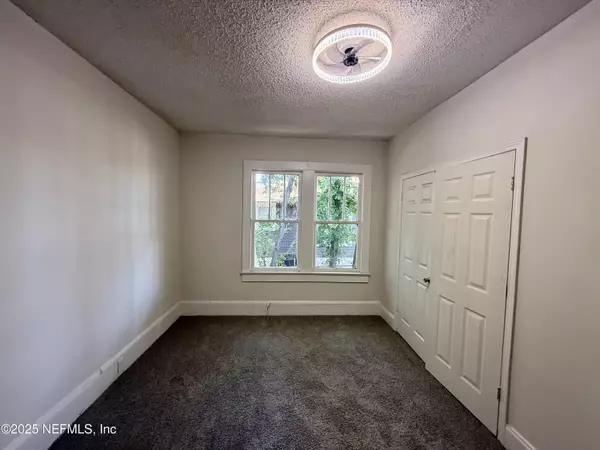 Jacksonville, FL 32208,725 CALVERT ST