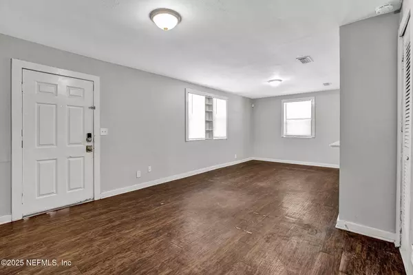 Jacksonville, FL 32210,4924 OLD MIDDLEBURG RD N