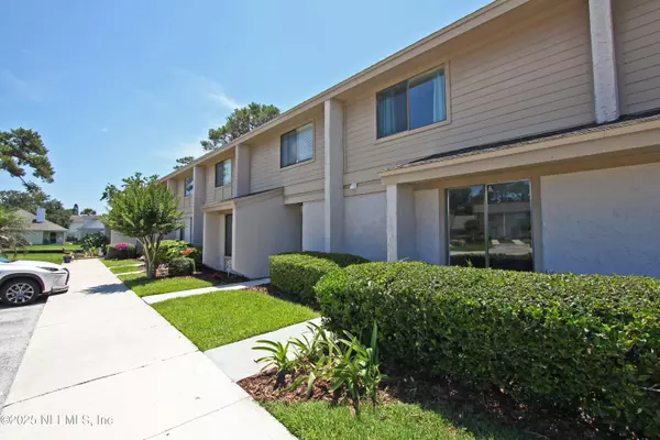 Ponte Vedra Beach, FL 32082,2105 SANDPIPER CT