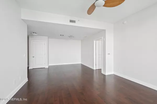 Jacksonville, FL 32207,1431 RIVERPLACE BLVD #1707