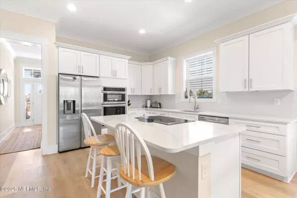 St. Augustine, FL 32080,125 5TH ST