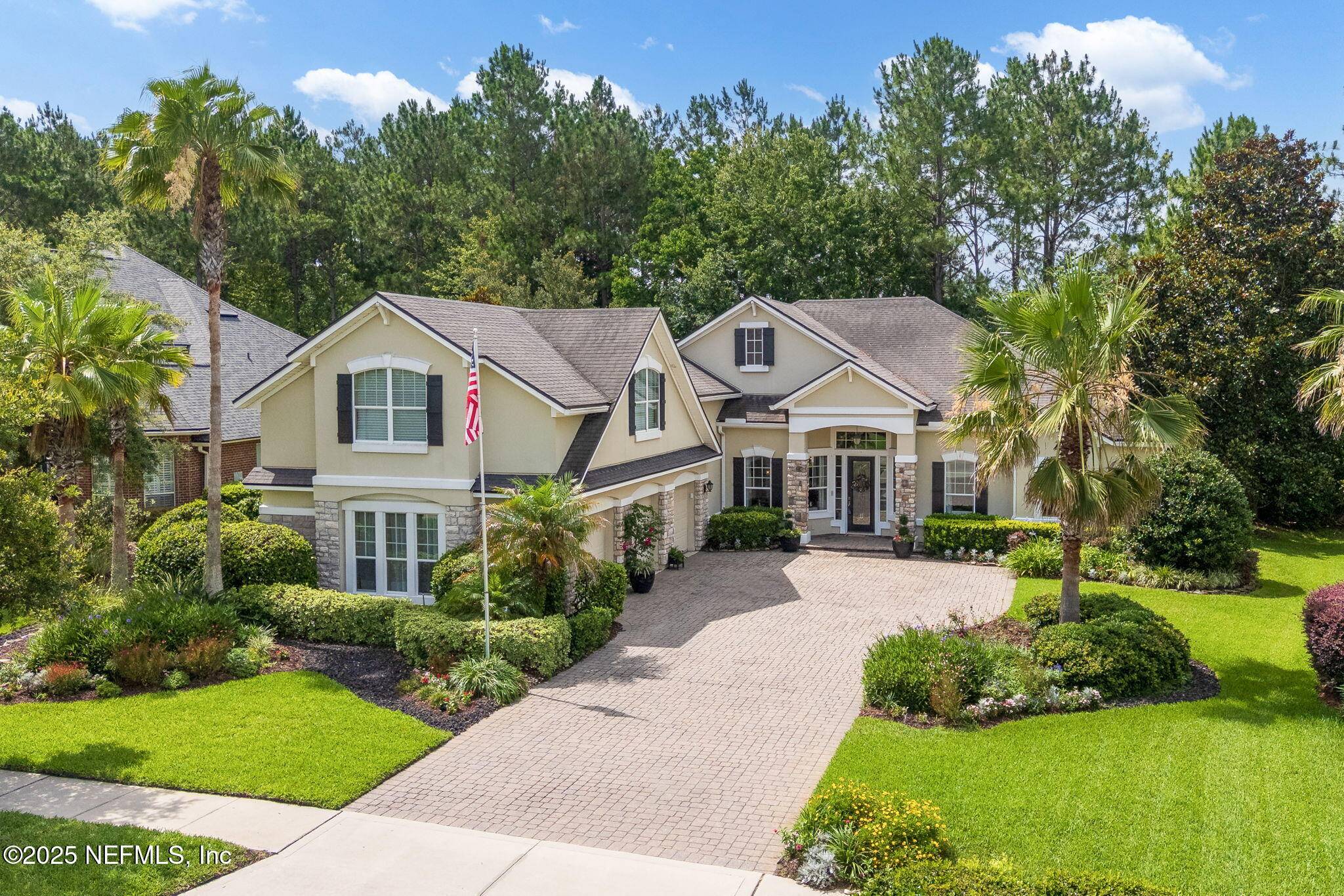 204 STONEWELL DR, St. Johns, FL 32259