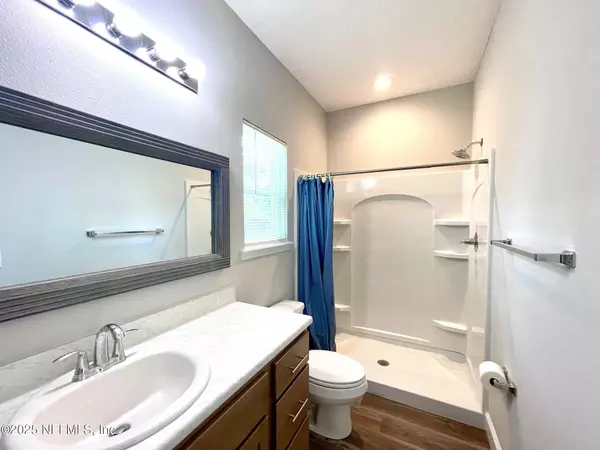 Green Cove Springs, FL 32043,1303 BONAVENTURE AVE