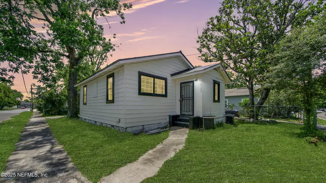 2002 BALDWIN ST, Jacksonville, FL 32209