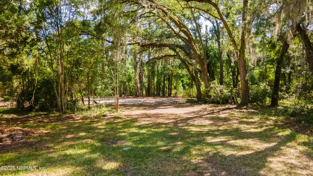 5067 EDGEWATER CT, Green Cove Springs, FL 32043
