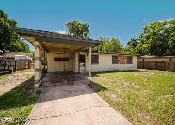 2633 RENTZ RD, Jacksonville, FL 32211