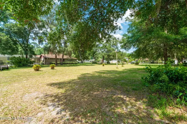 Jacksonville, FL 32223,4091 TAR KILN RD