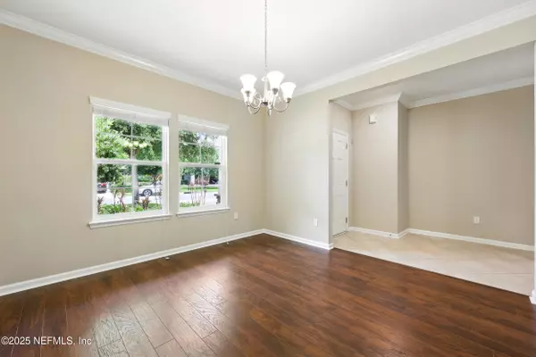 Jacksonville, FL 32081,229 WHITE MARSH DR