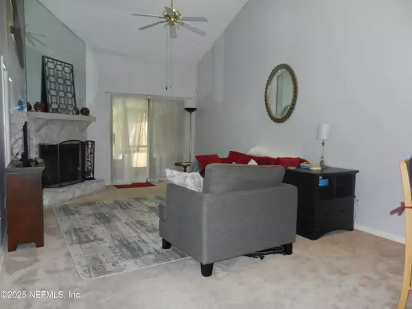 Jacksonville, FL 32223,11430 SQUIRE WAY LN