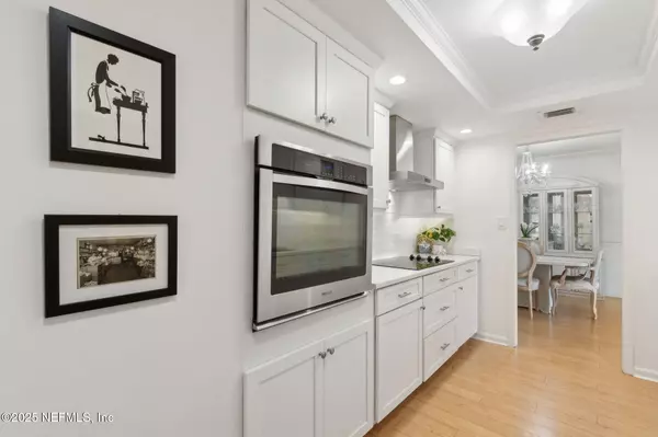 Jacksonville, FL 32205,2970 ST JOHNS AVE #6D