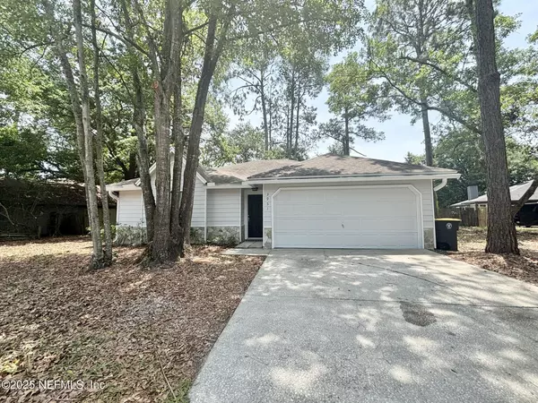 Jacksonville, FL 32210,3951 HUNTERS LAKE CIR W