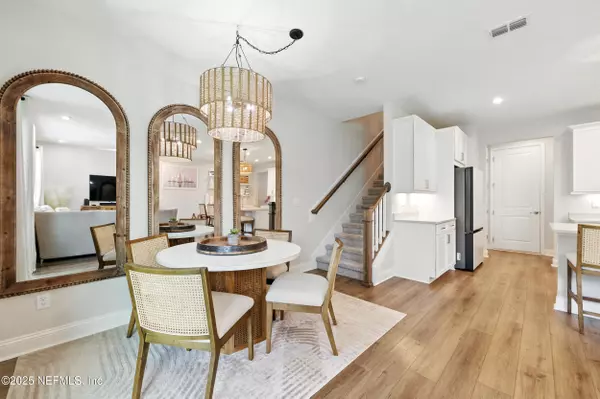 Jacksonville, FL 32224,14168 BACKBARRIER RD