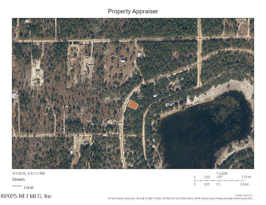 Interlachen, FL 32148,140 LAKE LUCY CIR CIR
