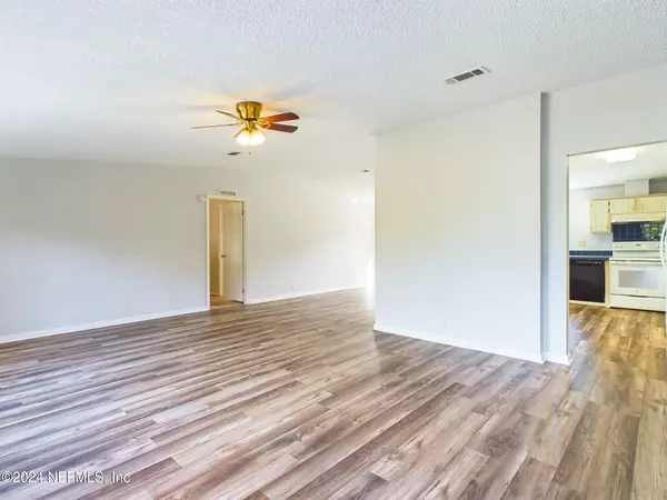 Yulee, FL 32097,85274 JOANN RD