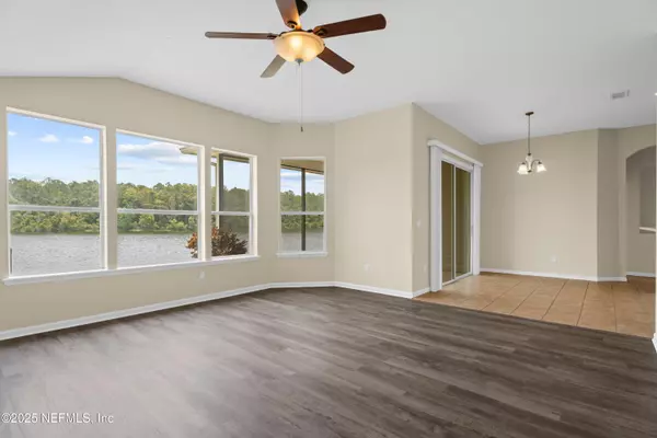 Jacksonville, FL 32244,9236 PROSPERITY LAKE DR