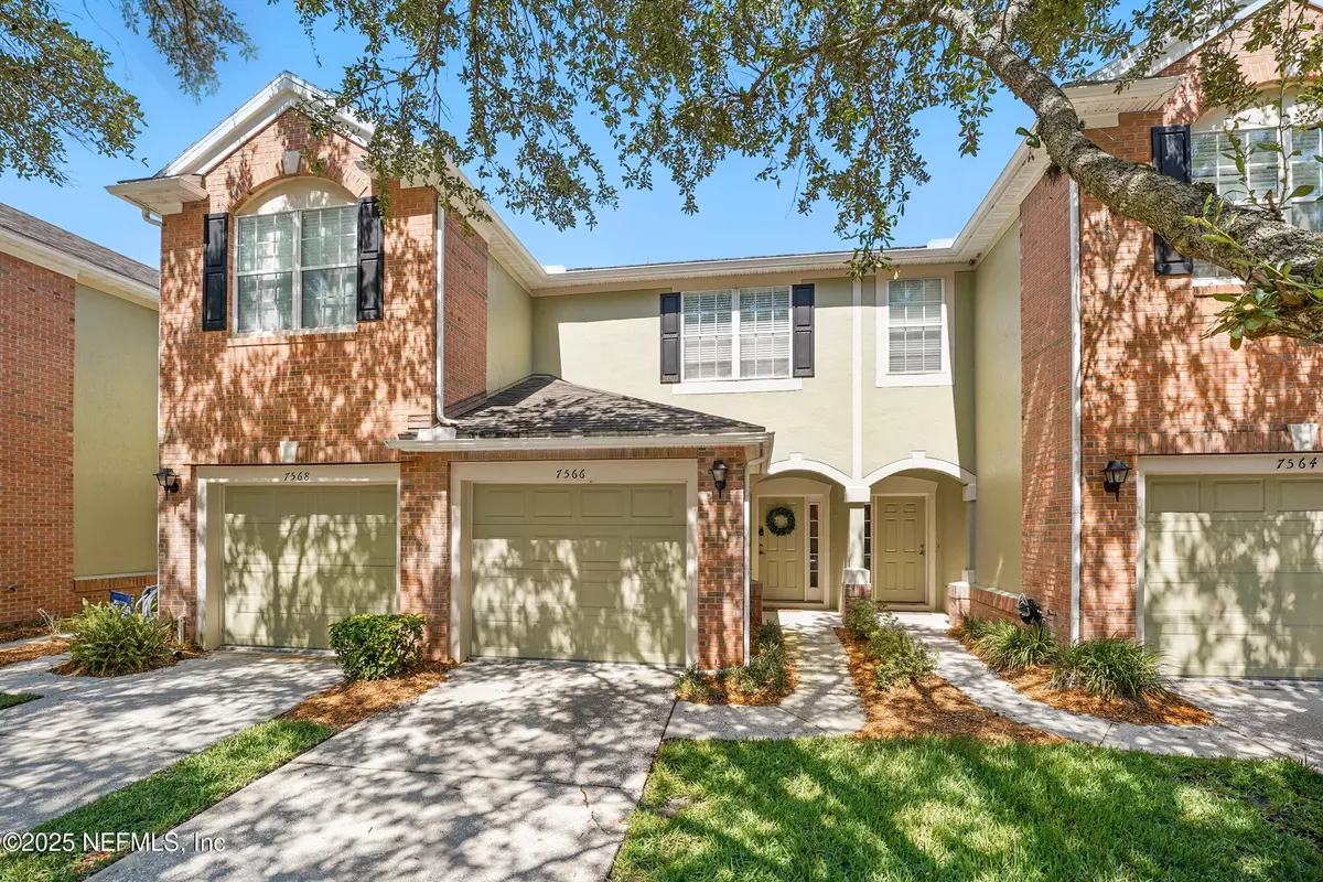 Jacksonville, FL 32256,7566 SCARLET IBIS LN