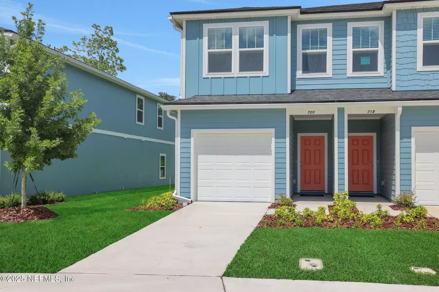 720 SAILOR GROVE LN, Jacksonville, FL 32221