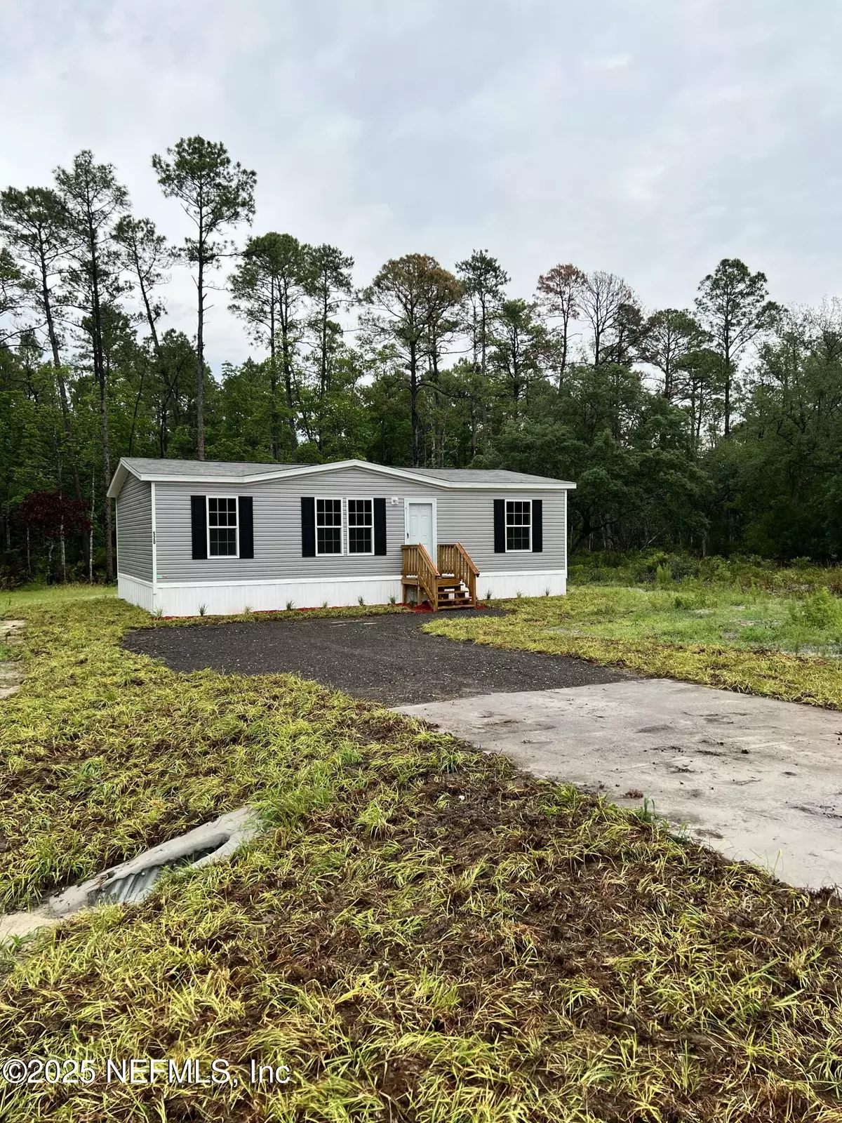 Satsuma, FL 32189,520 HICKORY NUT TRL