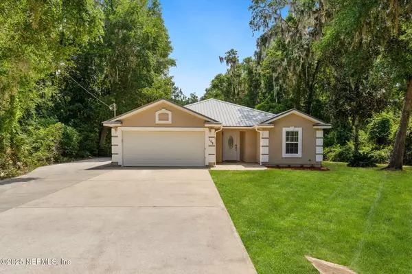 Satsuma, FL 32189,108 OAKWOOD RD