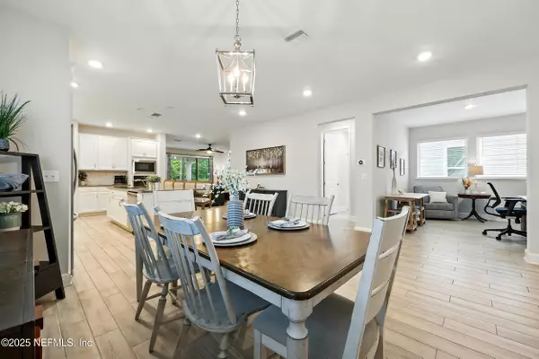 Ponte Vedra, FL 32081,425 UNION HILL DR