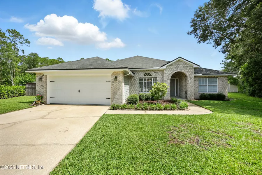 8019 SABLE CREEK DR E, Jacksonville, FL 32244