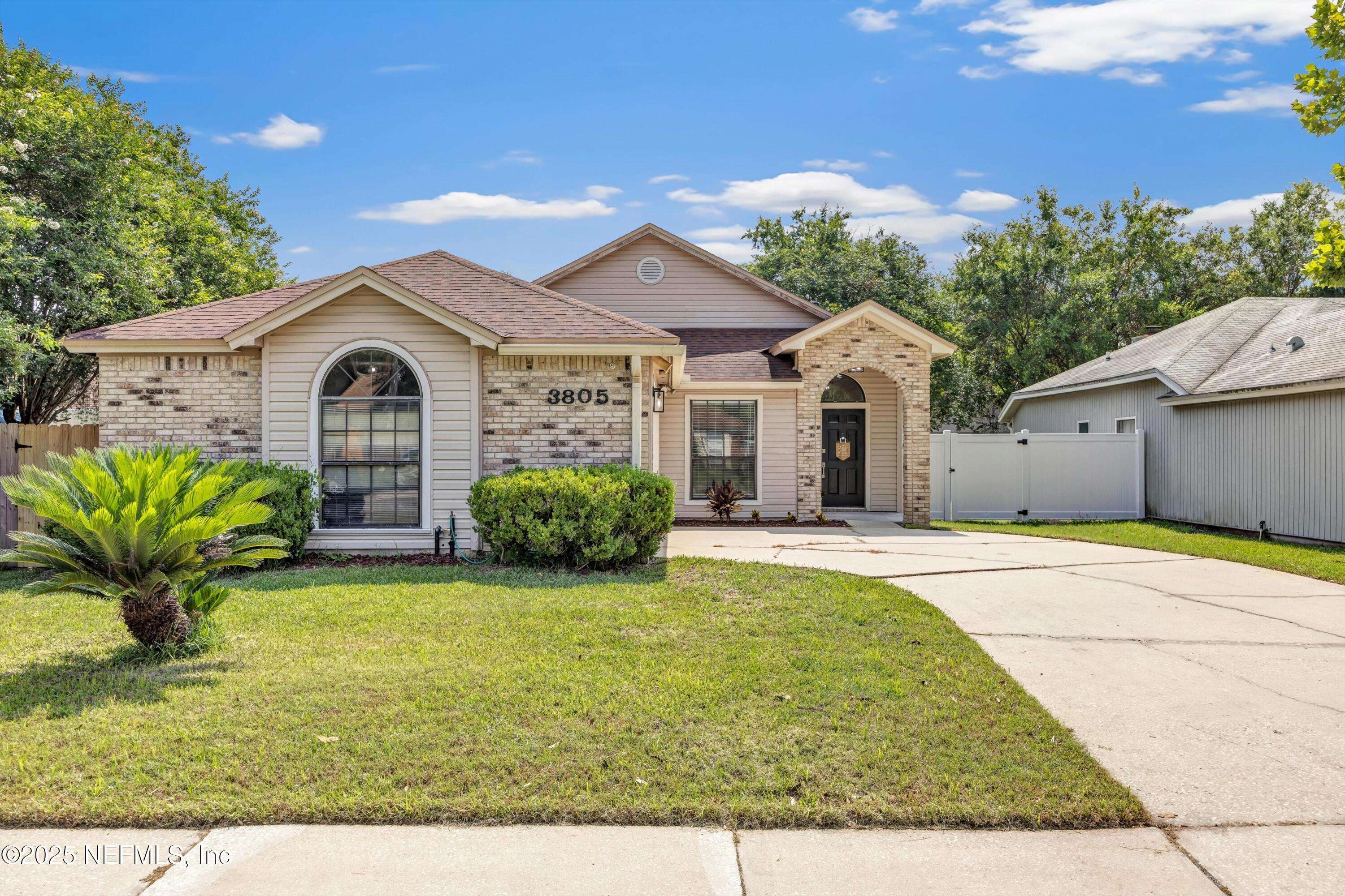 3805 TALLCOTT DR, Jacksonville, FL 32246