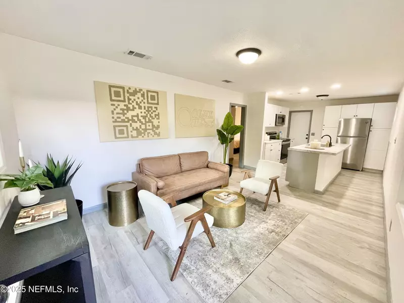 7381 FERNANDINA AVE, Jacksonville, FL 32208