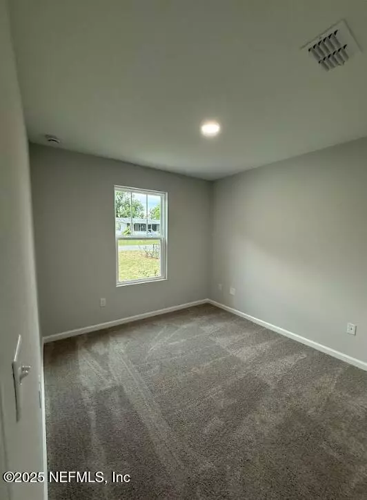 Jacksonville, FL 32220,8051 DRIGGERS ST