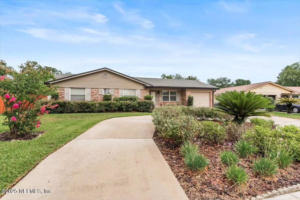 Jacksonville, FL 32221,8515 CANTON DR