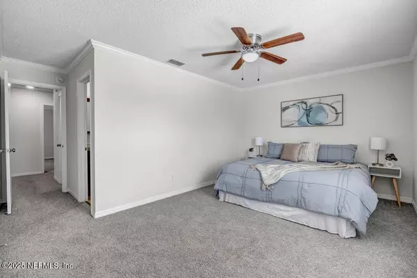 Jacksonville, FL 32225,12033 CANDLEWYCK LN