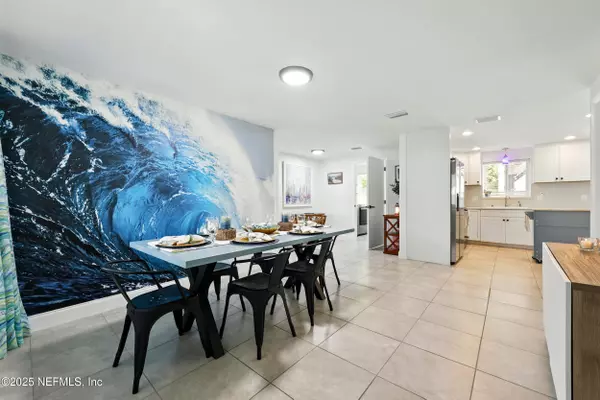 Jacksonville Beach, FL 32250,2734 COLONIES DR