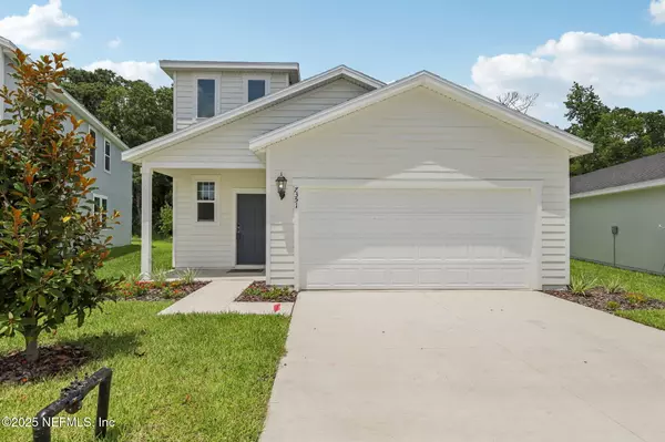 7351 QUEENSGATE CIR, Jacksonville, FL 32219