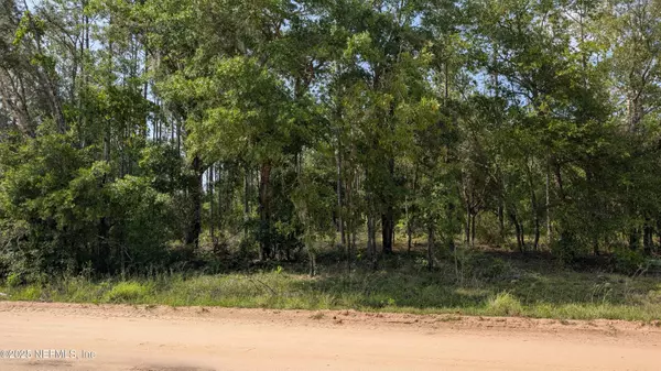 Hawthorne, FL 32640,0 E WASHINGTON ST