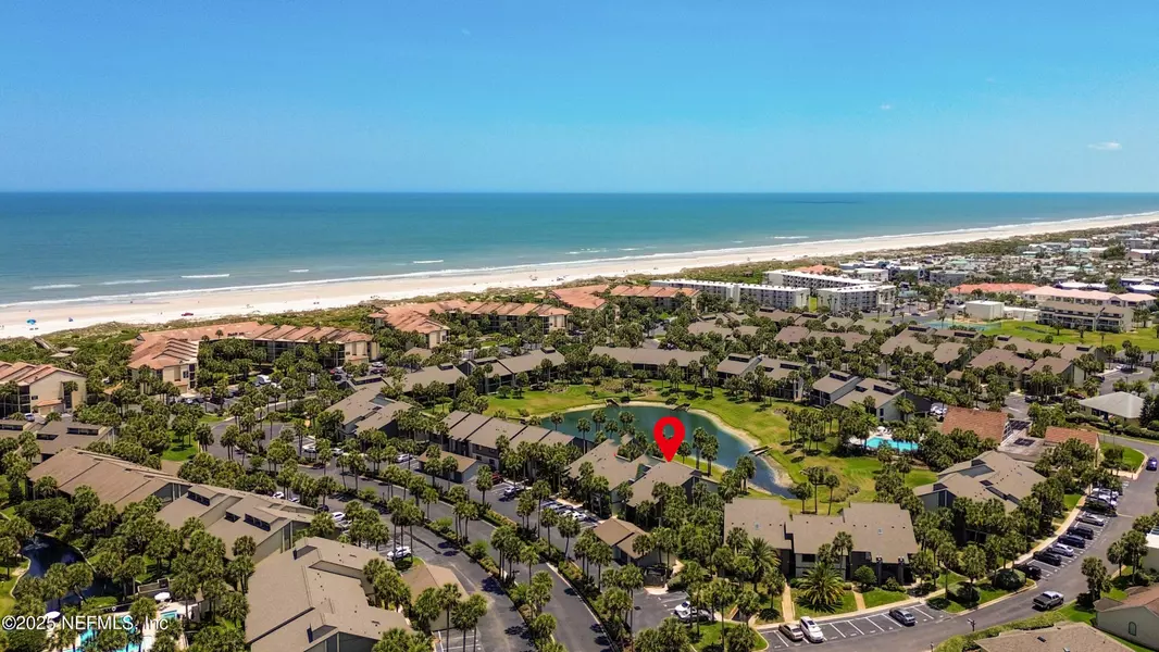 87 VILLAGE DEL LAGO CIR, St. Augustine, FL 32080