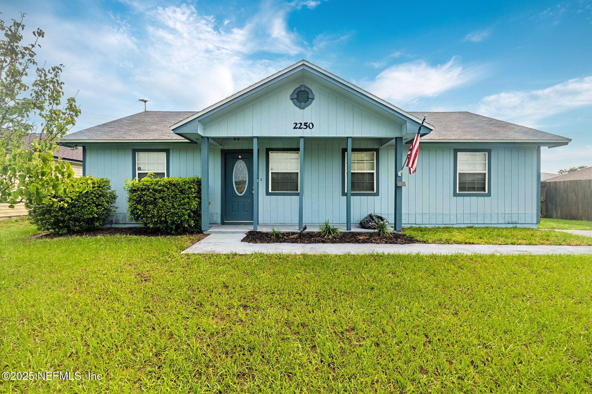 2250 MINDANAO DR, Jacksonville, FL 32246