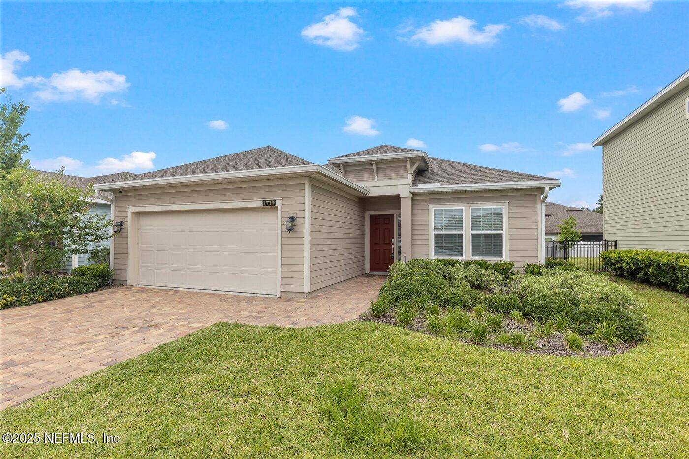 1719 AMBERLY DR, Middleburg, FL 32068