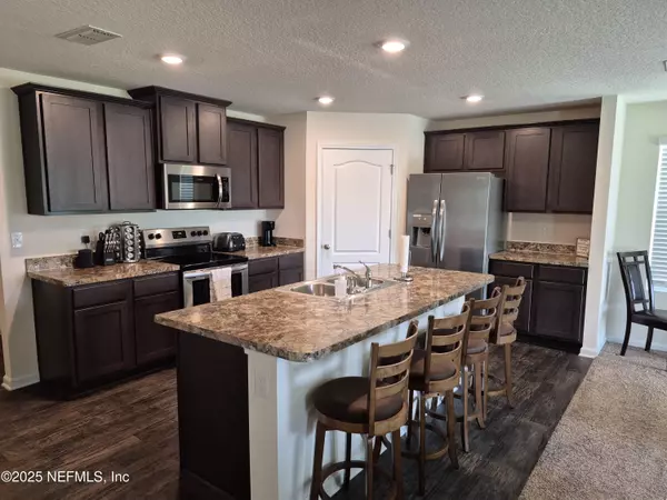 Green Cove Springs, FL 32043,2420 COLD STREAM LN