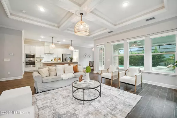 Jacksonville, FL 32081,121 PINE MANOR DR