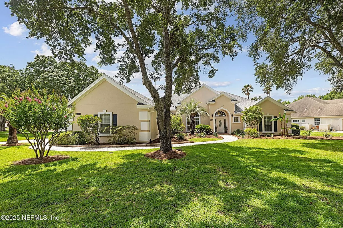 Jacksonville, FL 32256,10005 VINEYARD LAKE RD E