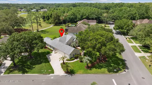 Jacksonville, FL 32256,10005 VINEYARD LAKE RD E