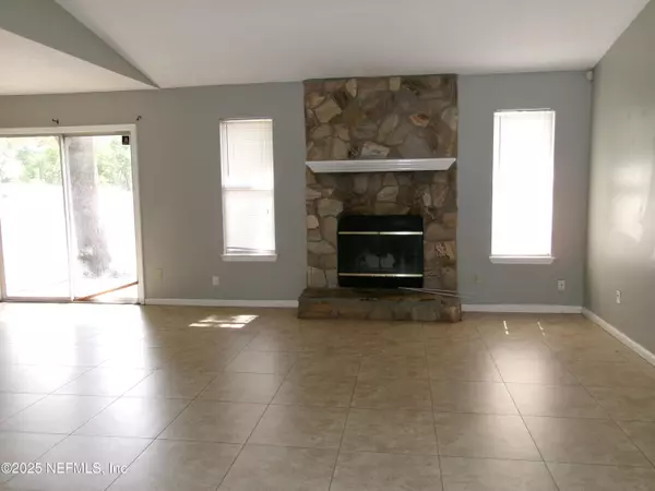 Jacksonville, FL 32244,6993 HUNTINGTON WOODS CIR W