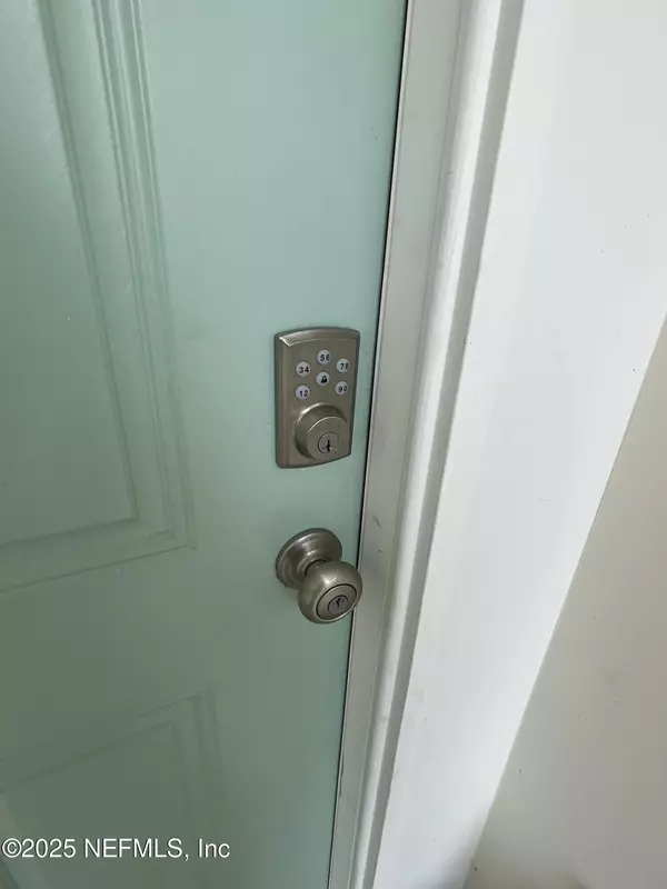 St. Augustine, FL 32092,392 COASTLINE WAY