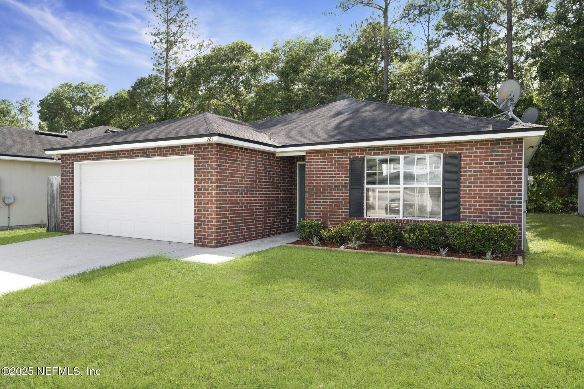 Jacksonville, FL 32222,5651 VILLAGE POND CIR