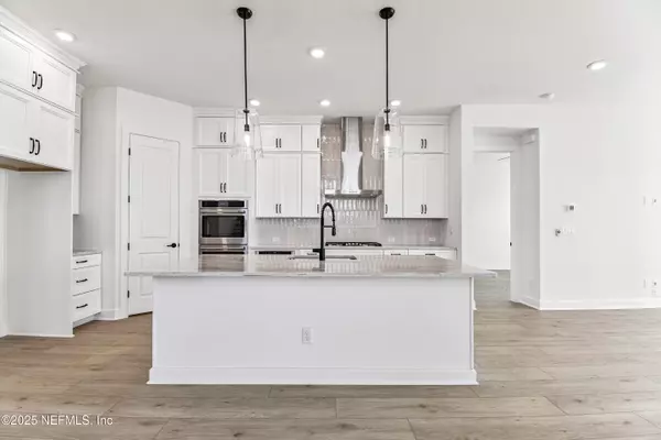 Jacksonville, FL 32224,5987 CANOPY ROW ST