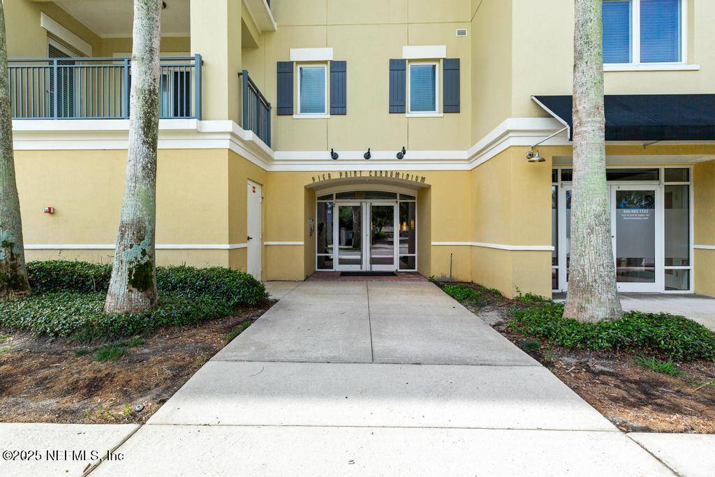 Jacksonville Beach, FL 32250,525 3RD ST N #513