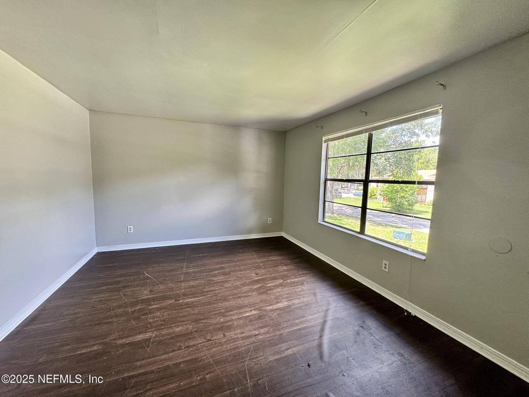 Orange Park, FL 32073,467 BENTWOOD LN